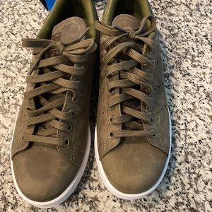 Size 8 Stan smith adidas